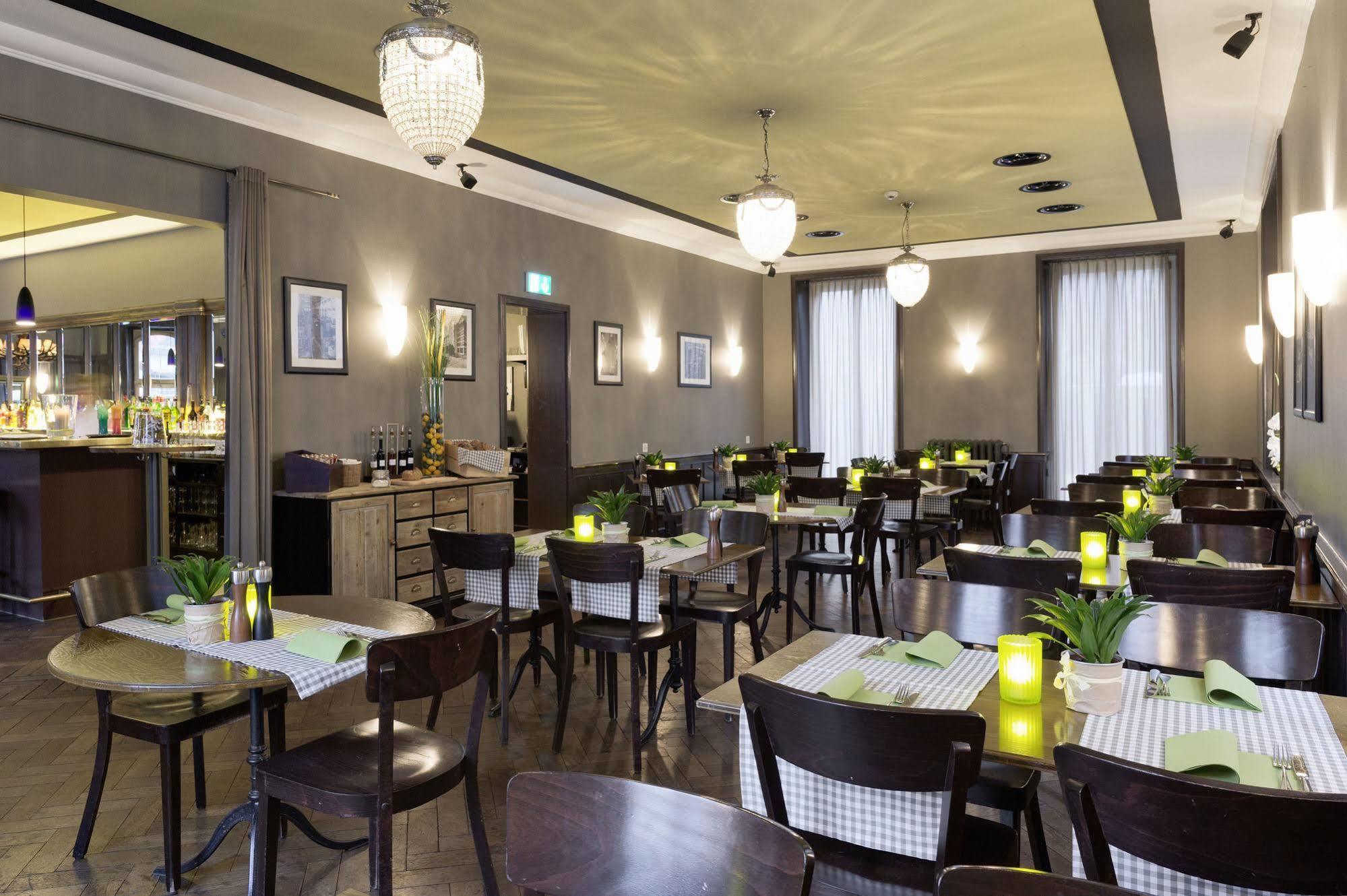 Blue City Boutique Hotel Baden Kültér fotó