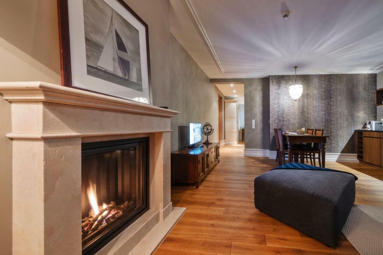 Blue City Boutique Hotel Baden Kültér fotó